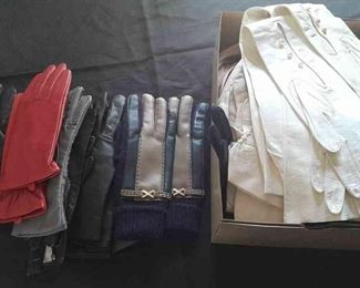 Mystery Lot Assorted Womens Gloves