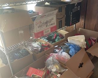 More Christmas lights and decorations!