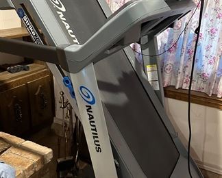Great treadmill foldable