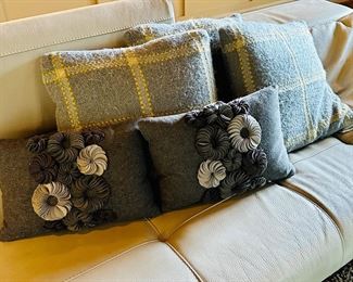 Decorative throw pillows