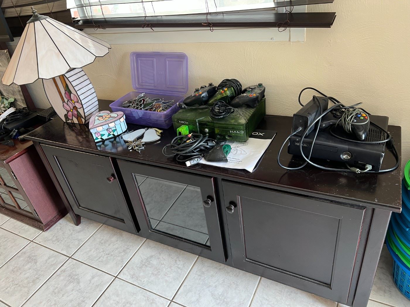 Estate Sale 43rd Ave. N. in Saint Petersburg, FL starts on 5/26/2023