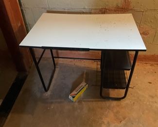 VINTAGE DESK