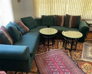 VINTAGE SECTIONAL SOFA