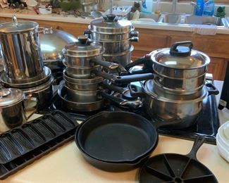 Muffin and cornbread cast iron skillet 