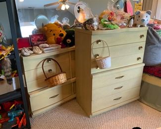 MCM Hollywood bed, dresser, chest of drawers