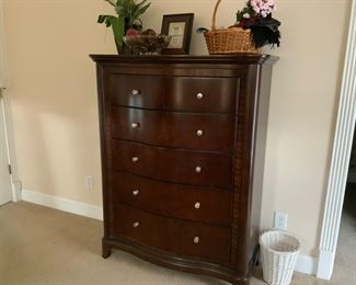 Cherry chest of drawers