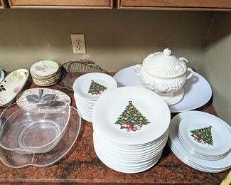 Christmas plates, soup toureen 