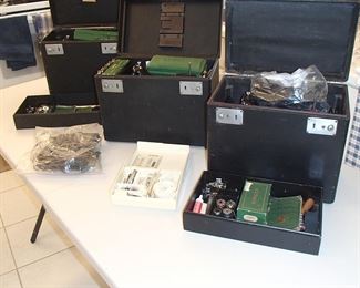 Three Featherweight Singer sewing machines with accessories 