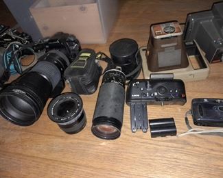 Cameras & Camera Accessories