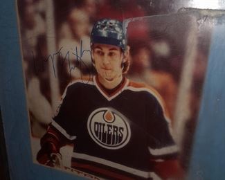 Autographed Wayne Gretzky Houston Oilers Picture