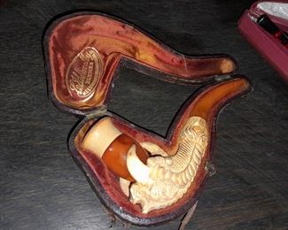 Hand Carved Dragon's Claw Pipe W/ Case