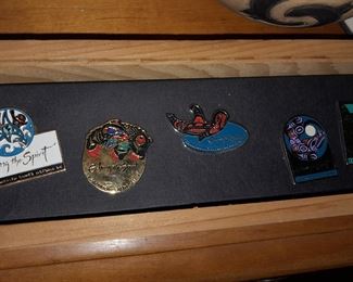 Victoria 94 XV Commonwealth Games "Echoing the Spirit" Pin Set In Box