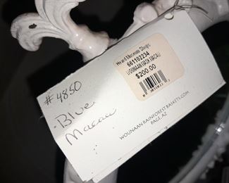 Native American Wounaan Rainforest Baskets Of The Darien (Blue Macaw)  