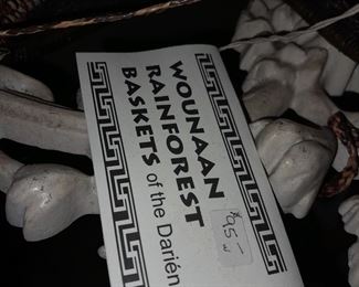 Native American Wounaan Rainforest Baskets Of The Darien (Jaguar)