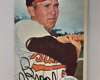 Brooks Robinson Autographed Baseball Card
