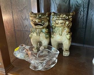  HAND CARVED DOGS & GLASS FROG DECOR