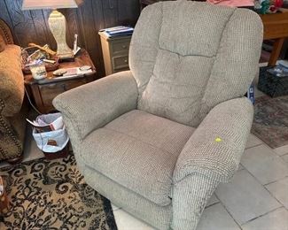 RECLINER