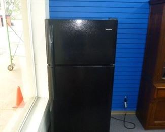 Frigidaire  Refrigerator view 1