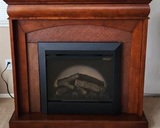 Fire place wall art with leafs 