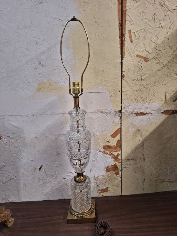 Bubble Crystal Table Lamp without Shade