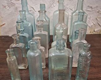 (20) Vintage Medicine Bottles