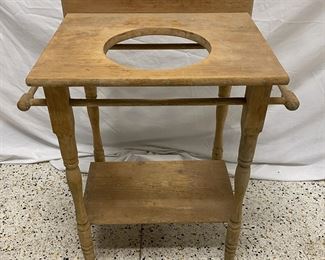 Pine Open Washstand with Towel Bars