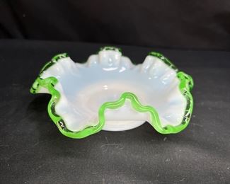 VTG Fenton Emerald Crest Ruffled Candy Dish