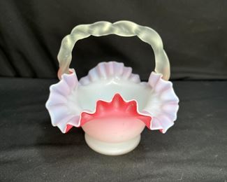 VTG Satin Pink Ruffled Edge Basket    