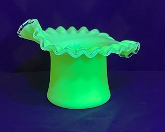VTG Fenton Ivory Crest Downturn Hat Vase  under black light