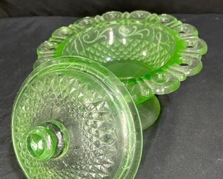 Green Frosted Pierced Edge Bowl with Lid      