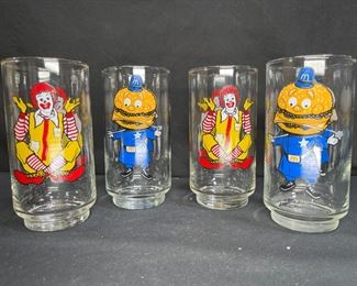 4 VTG 1977 McDonald's Collector's Series Glasses  