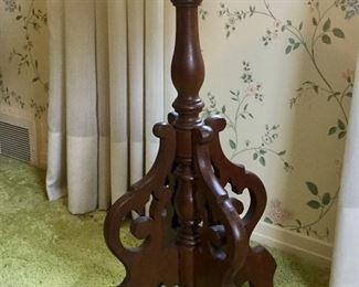 Eastlake Plant Stand/Table w/15" Round Marble Top