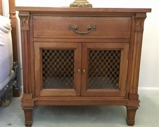 Davis Cabinet Co. Nightstands (Pair)