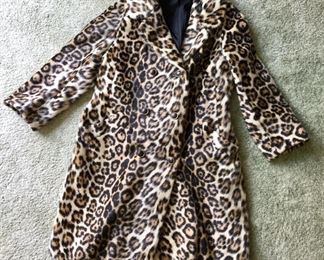 Vintage Leopard Pattern 3/4 Coat