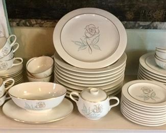 Easterling China "Spencerian Rose"