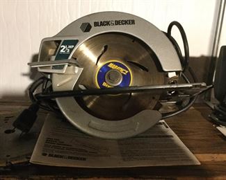 Black & Decker 7-1/4” Circular Saw