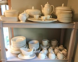 Wedgwood Bone China Dinnerware w/Serving Pieces "Edme"