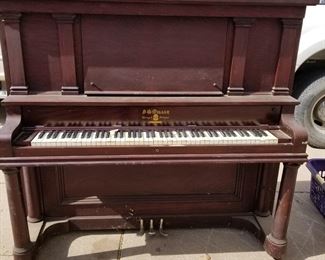 Vintage piano