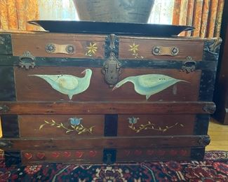 Closeup of painted trunk.