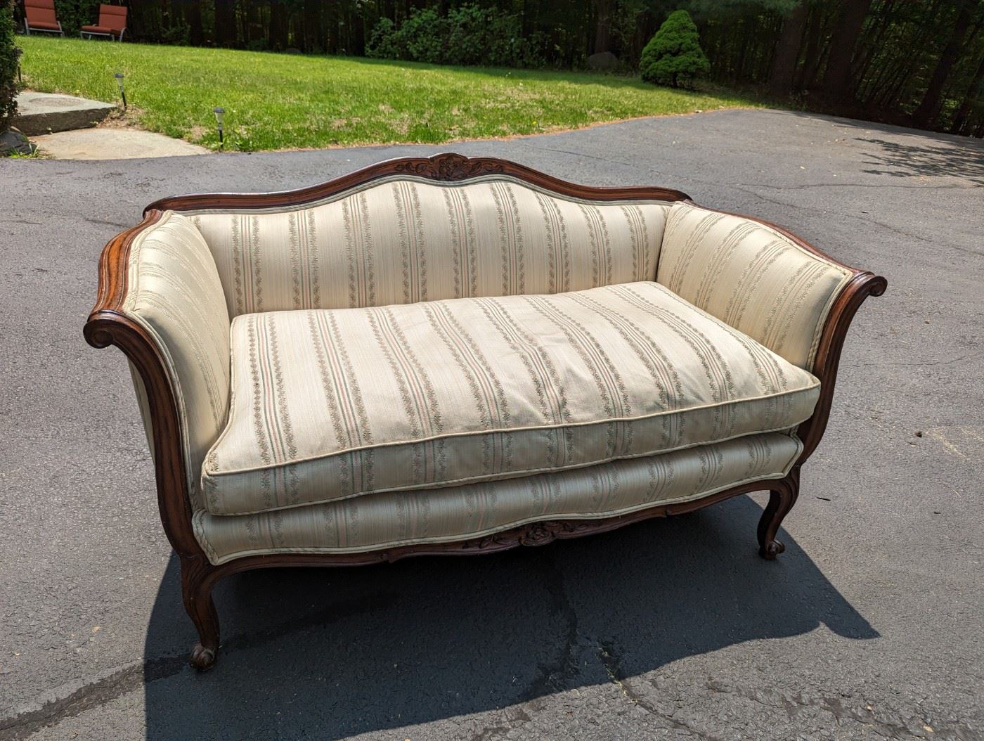 Vintage 1970s Berhardt Flair French sofa style loveseat 
$950