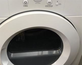 Whirlpool Accu Dry Dryer with Pedestal.