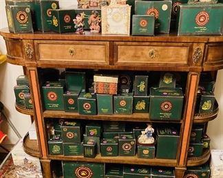 Large Antique Entry Table.