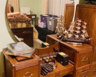 Antique Waterfall Vanity w/ Mirror.