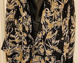 Large Selection of Women's Dress and Casual Clothing. 