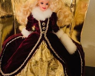 Mattel Barbie - Happy Holidays Special Edition.