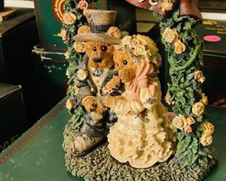 Wide Assortment of Vintage Boyd's Bears Collectables.