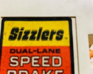Vintage 1969 Hot Wheels Sizzlers Dual Lane Speed Brakes. Dual Lane Lap Counter.