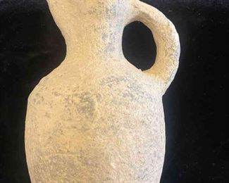 H009 Ancient Clay Oil Container Found In Jerusalem