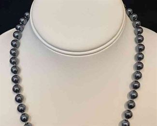 Q012 Hematite Beaded Necklace and Bracement