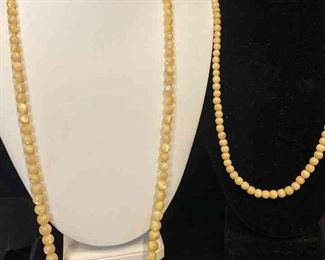 Q035 Vintage Polished Stone Beaded Necklaces